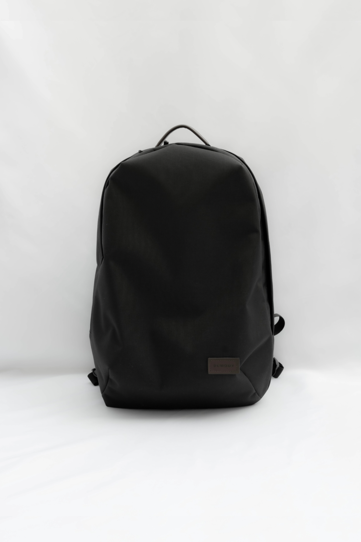 Classic Rucksack Black (Leather - Brown) – DEMODY Classic Rucksack Black (Leather - Brown) – DEMODY