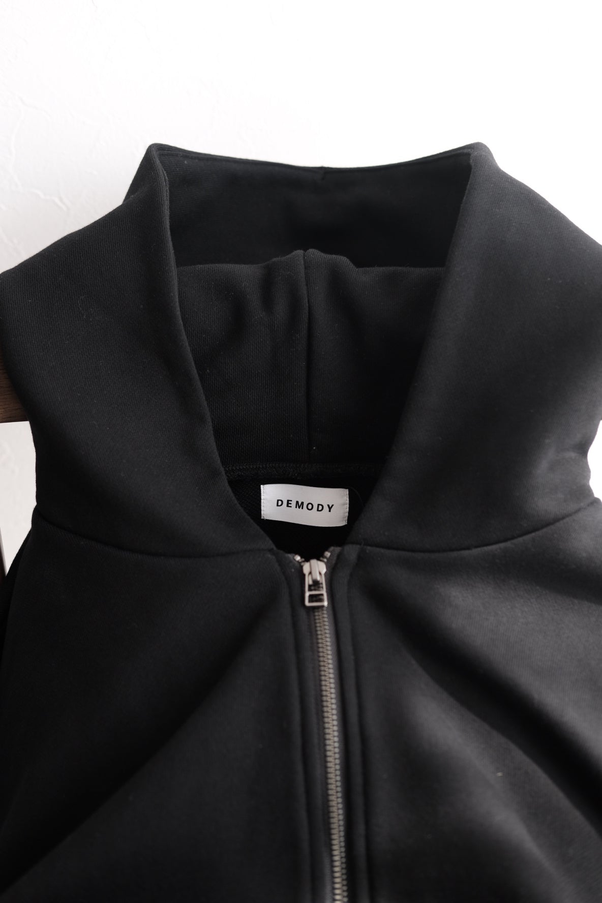 Thick Zip Parker black