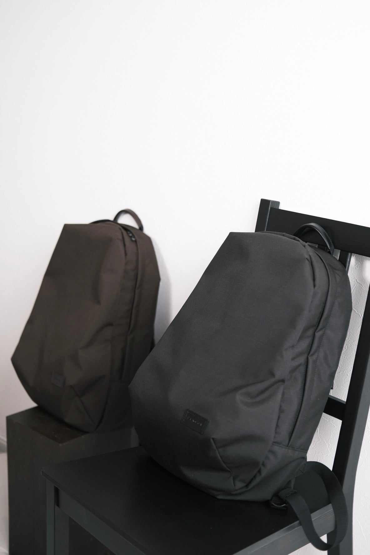 Classic Rucksack Black (Leather - Black) – DEMODY