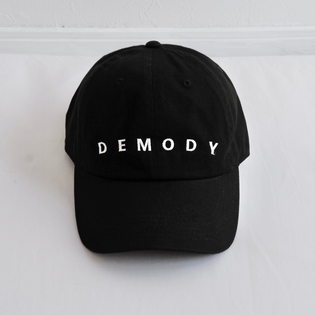 ※9/28(土) 販売開始 DEMODY Logo Cap