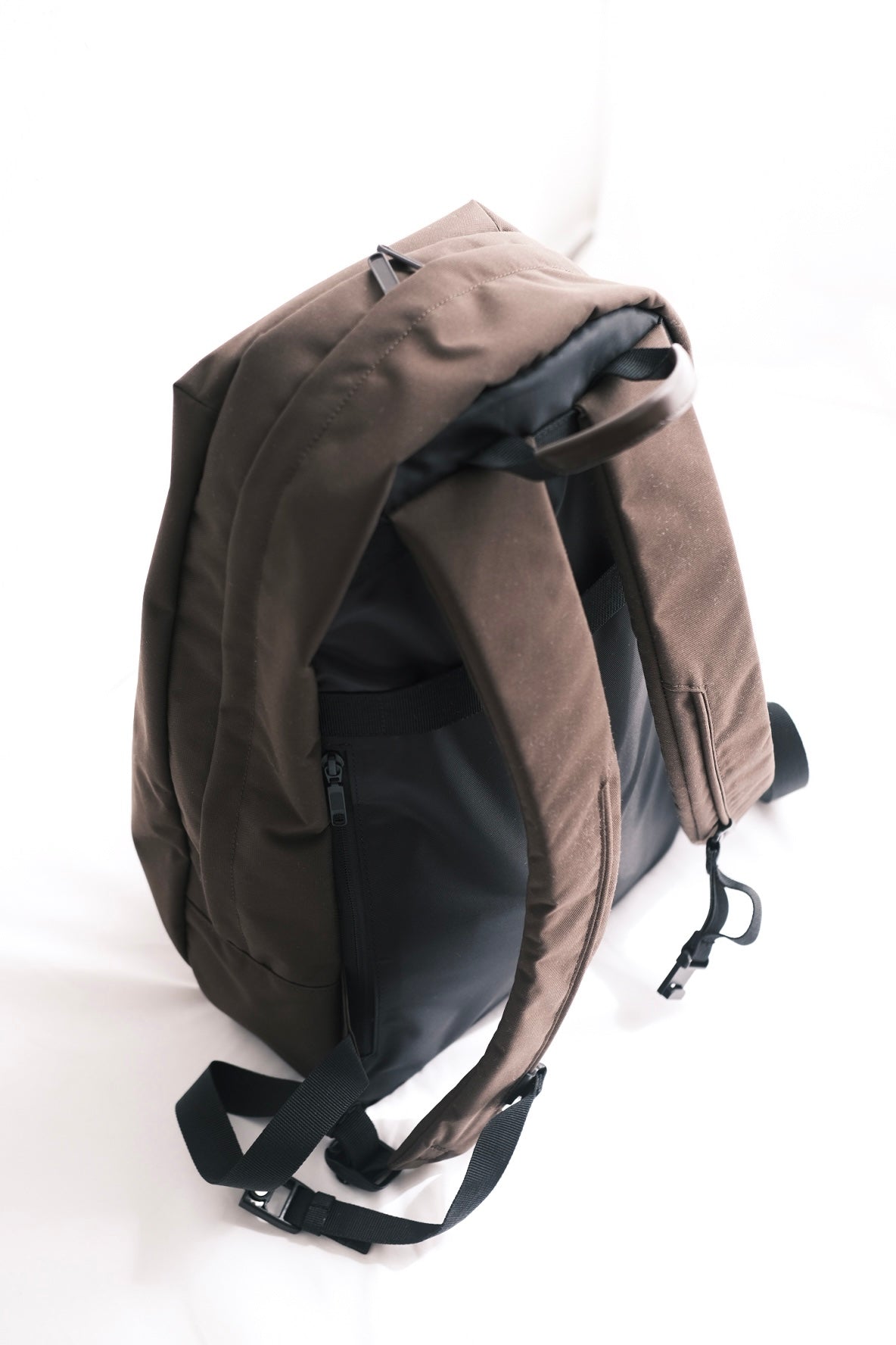 Classic Rucksack Brown (Leather - Brown) – DEMODY