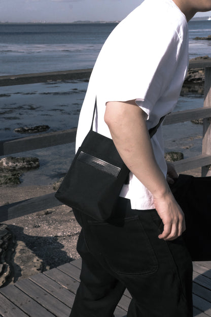 Proche Shoulder Bag