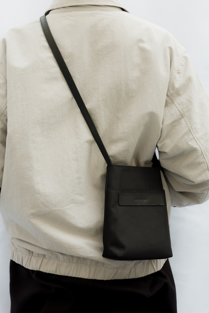 Proche Shoulder Bag
