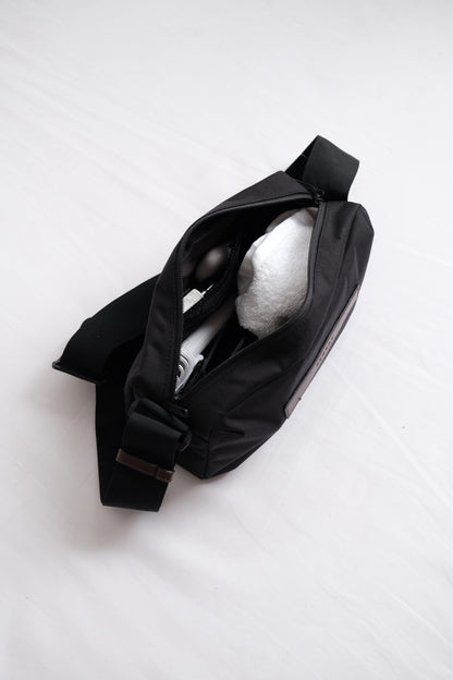 Classic shoulder bag
