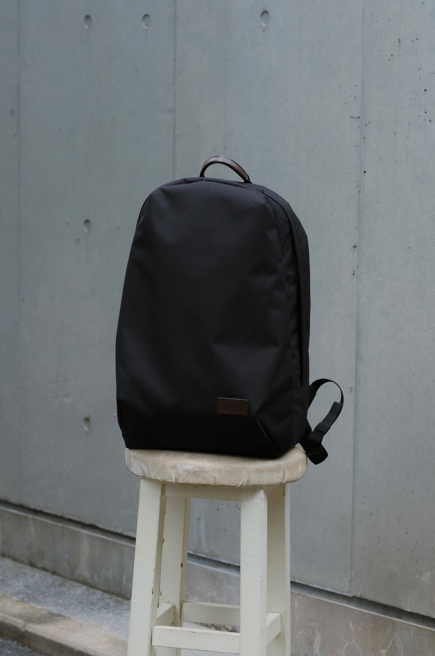 Classic Rucksack Black (Leather - Brown)
