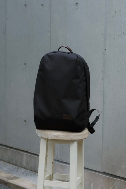 Classic Rucksack Black (Leather - Brown)